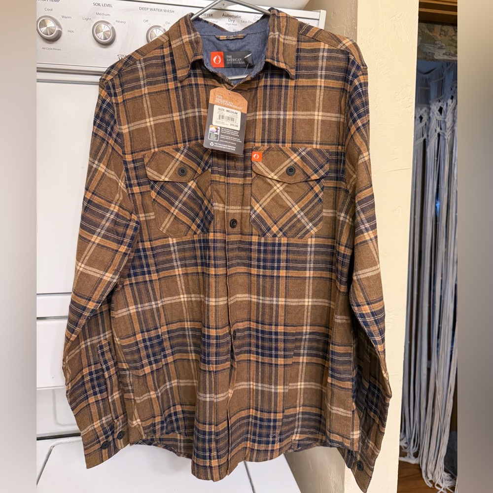 Stylish Brown Plaid Button Down Shirt for Men